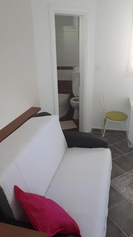 Zaton  Apartment Antic מראה חיצוני תמונה