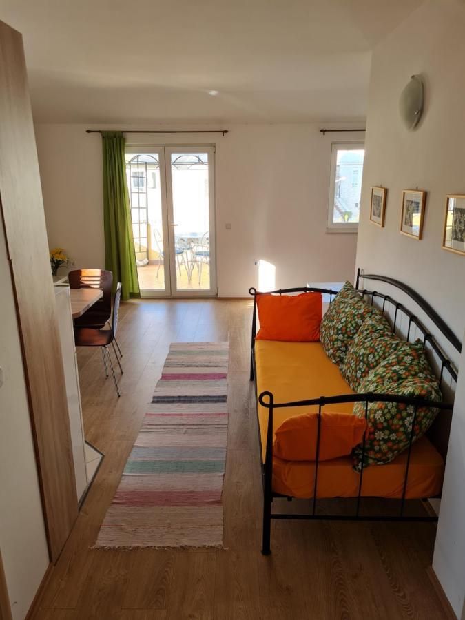 Zaton  Apartment Antic מראה חיצוני תמונה