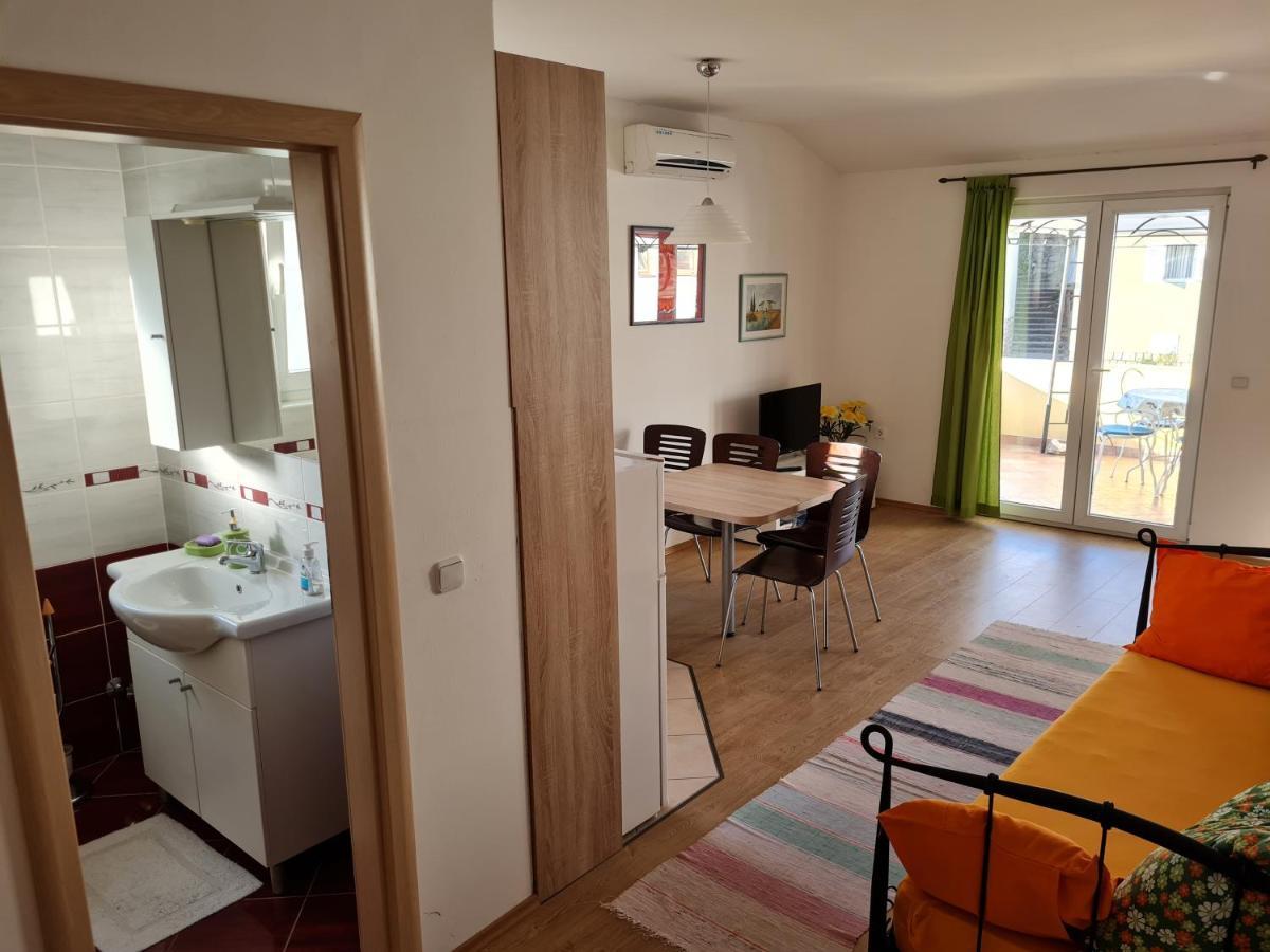 Zaton  Apartment Antic מראה חיצוני תמונה